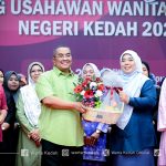 1,000 USAHAWAN WANITA TERIMA RM500 TABUNG USAHAWAN WANITA SEJAHTERA